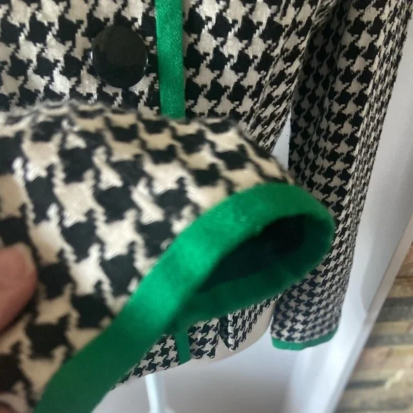 Vintage New Classics Blazer - Picture 3 of 6